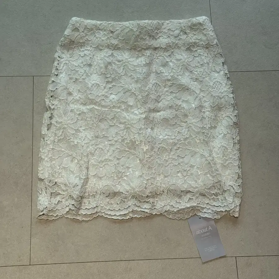 ◇ROUGHNECK◇ Lace Tutu Pants Skirt White MUSINSA | ROUGHNECK Lace Tutu Pants Skirt White