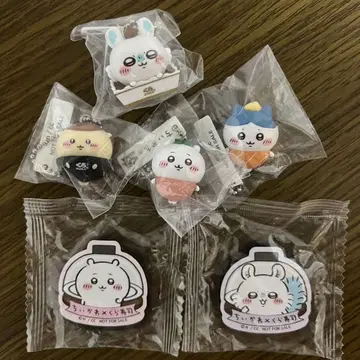 치이카와 쿠라스시 콜라보 하치와레 토끼 모몽가 오리지널 부채 컴프