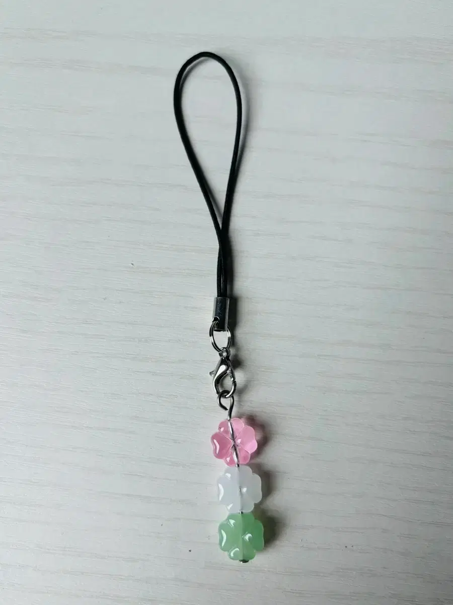 Four-Leaf Clover Dango Keyring (No Stick)