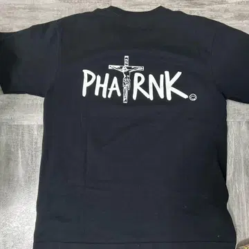 PHARNK 블랙 티셔츠 백 프린트