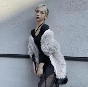melt the lady 멜트 더 레이디 베이직 샤기 가디건