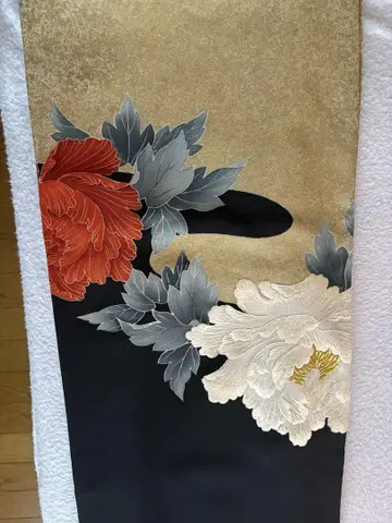 블랙 전통 예복 기모노 모란 꽃무늬 기모노 결혼식