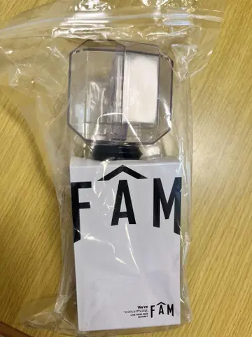 timelesz FAM 투어 응원봉
