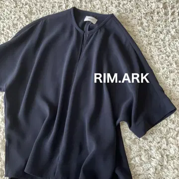 RIM.ARK 림 아크 하프 슬리브 릴랙스 탑 다크 네이비