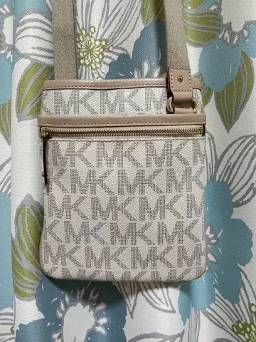 Michael Kors 숄더백 베이지