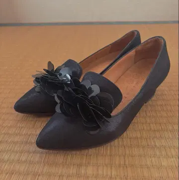 CHIE MIHARA 펌프스