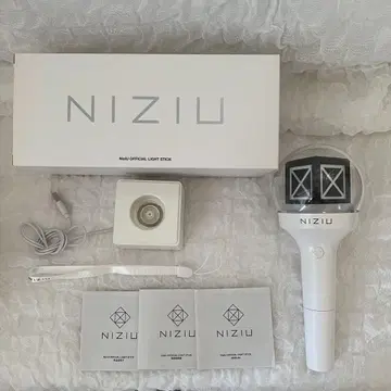 NIZIU 공식 응원봉