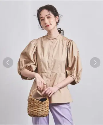 벌룬 슬리브 베이지 셔츠