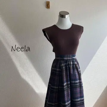 Neela 니트 도킹 플레어 원피스 K162