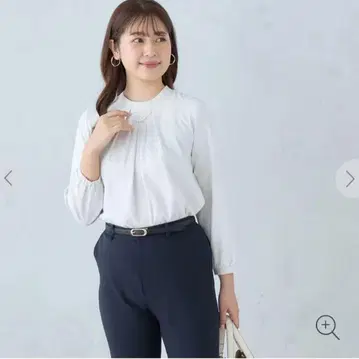 AOKI LES MUES Femme 액세서리 포함 턱 블라우스