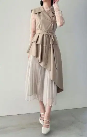 dazzlin 다즐린 아지메 플리츠 트렌치 원피스 A M 사이즈