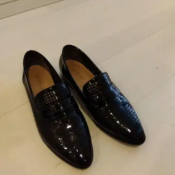 UNTITLED 블랙 메쉬 로퍼
