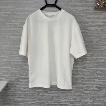 시착만 한 상품, 택 없음, 자라 화이트 텍스처 티셔츠 M