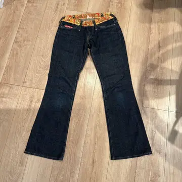 evisu 플레어 팬츠 다크 블루
