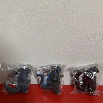 고질라 피규어 키링 3종 세트