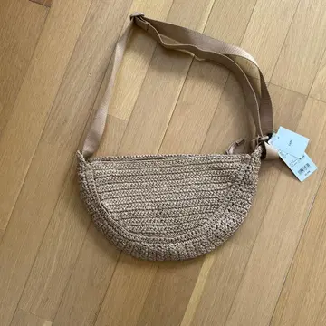 라운드 미니 크로셰 백
