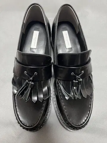 UNITED ARROWS 프린지 로퍼 블랙
