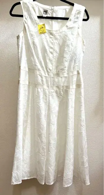 ANNE KLEIN 화이트 원피스