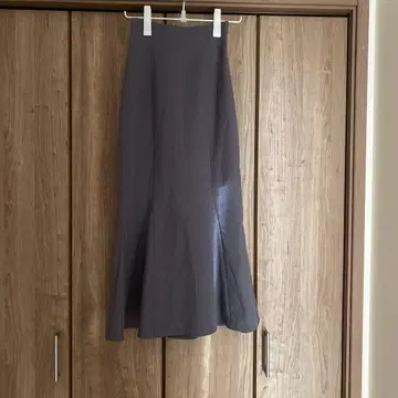 MURUA 그레이 슬릿 타이트 스커트