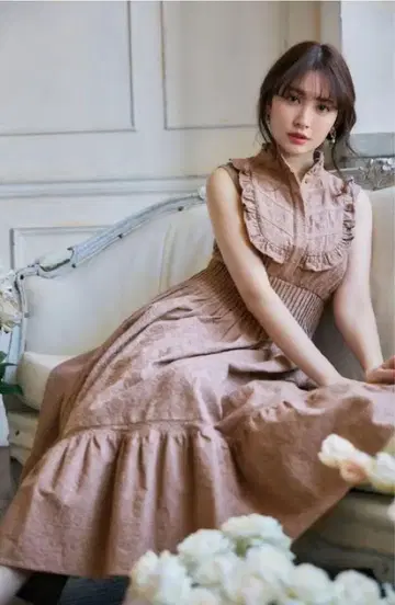 Herlipto Paisley Lace Dress 클리닝 완료