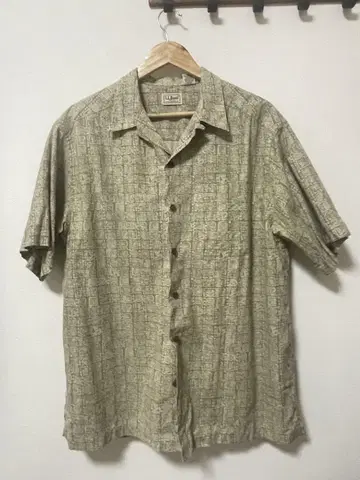 LL.Bean 기하학 패턴 반팔 셔츠 M 사이즈
