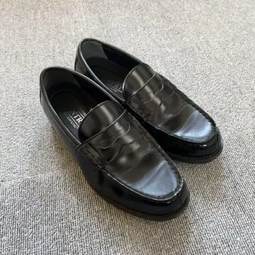ENTRY 블랙 로퍼