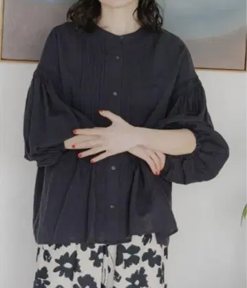 25년 니코앤드 COMFORT 린넨 턱 블라우스 L