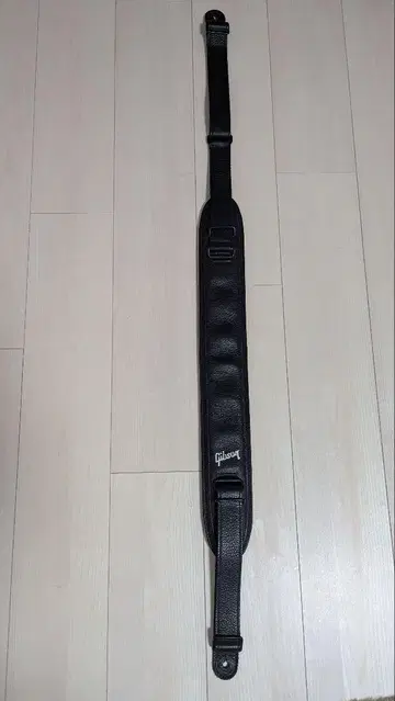 Gibson 블랙 기타 스트랩