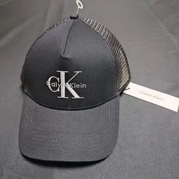 Calvin Klein 캘빈클라인 블랙 로고 캡 프리 사이즈