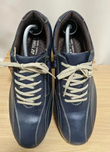 요넥스 파워 쿠션 네이비 블루 사이즈 26.5cm 폭 넓은