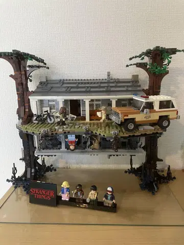 Stranger Things 레고 세트