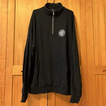 HUF 하프 지퍼 트레이닝복