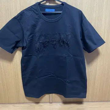 doublet 티셔츠 프린지 SCHWARZ 자수 로고