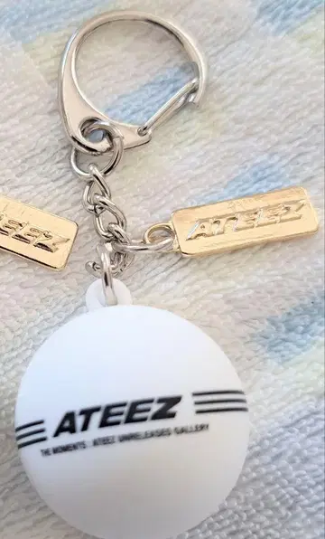 ATEEZ SAN 사인 공 키링