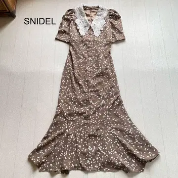 SNIDEL 자수 화이트 칼라 머메이드 원피스 브라운 1