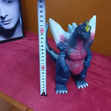 스페이스 백악기 고질라 피규어 약 25cm
