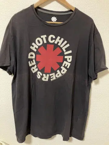 RED HOT CHILI PEPPERS 티셔츠 다크 그레이