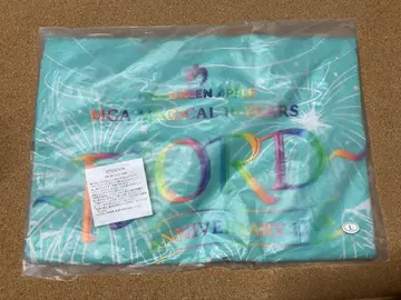 Mrs.GREEN APPLE FJORD 가챠 미세스 티셔츠 피요르드