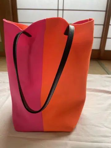 LASTFRAME 라스트 프레임 바이컬러 토트백