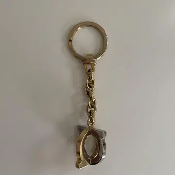 페라가모 키링