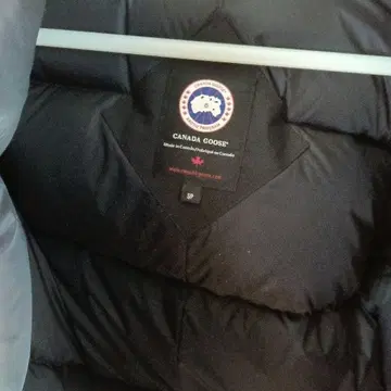 캐나다구스 블랙 다운 자켓 SP