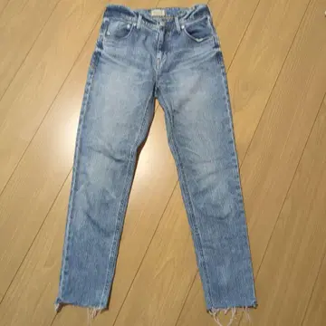 YANUK Ruth 라이트 블루 데님 팬츠