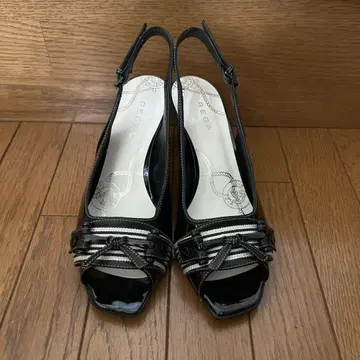 REGAL 리걸 샌들 블랙 가죽 23.5