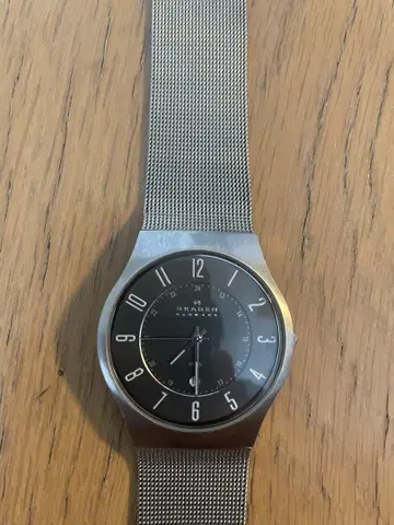 Skagen 블랙 아날로그 시계 메쉬 벨트