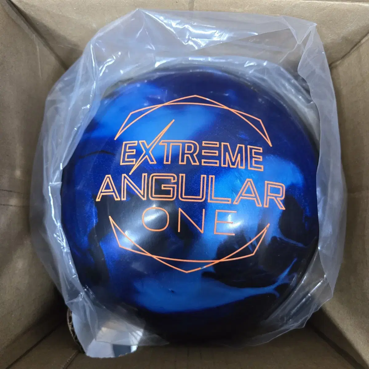 ほぼ新品　Ebonite THE ONE URETHANE 78D 15ポンド ほぼ新品 Ebonite THE ONE URETHANE 78D 15ポンド EBONITE THE