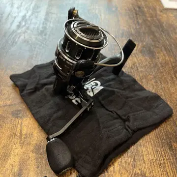 Revo MGX (레보 에엠지엑스)