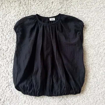 이번 시즌 루글라직 le glazik 프렌치 슬리브 블라우스