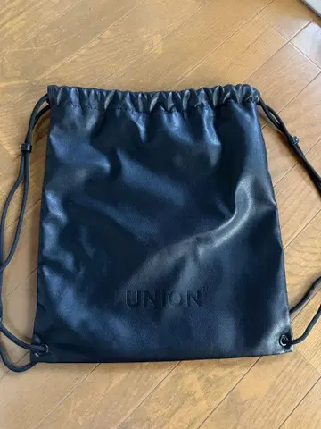 Union Backpack 엠즈 블랙스완 오오구시 리나
