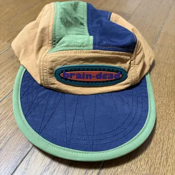 BRAIN DEAD 캡