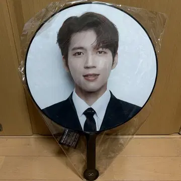 INFINITE 우현 부채 PICKET